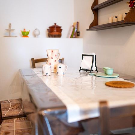モノーポリLa Casa Di Andrea - Con Terrazzoアパートメント エクステリア 写真