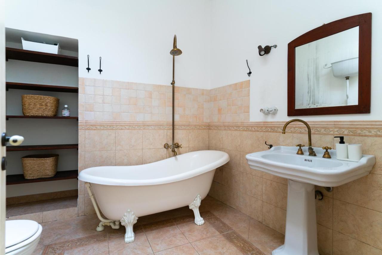 モノーポリLa Casa Di Andrea - Con Terrazzoアパートメント エクステリア 写真